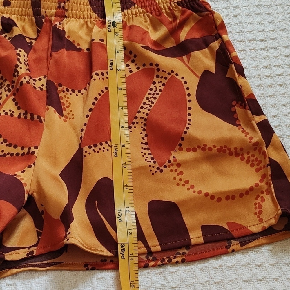 New House of Harlow Earth Tone Top and Shorts SET Size M - Picture 9 of 10